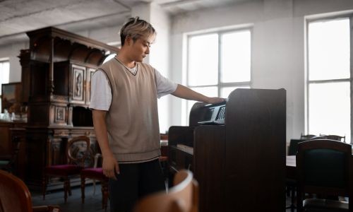 Moving Different Piano